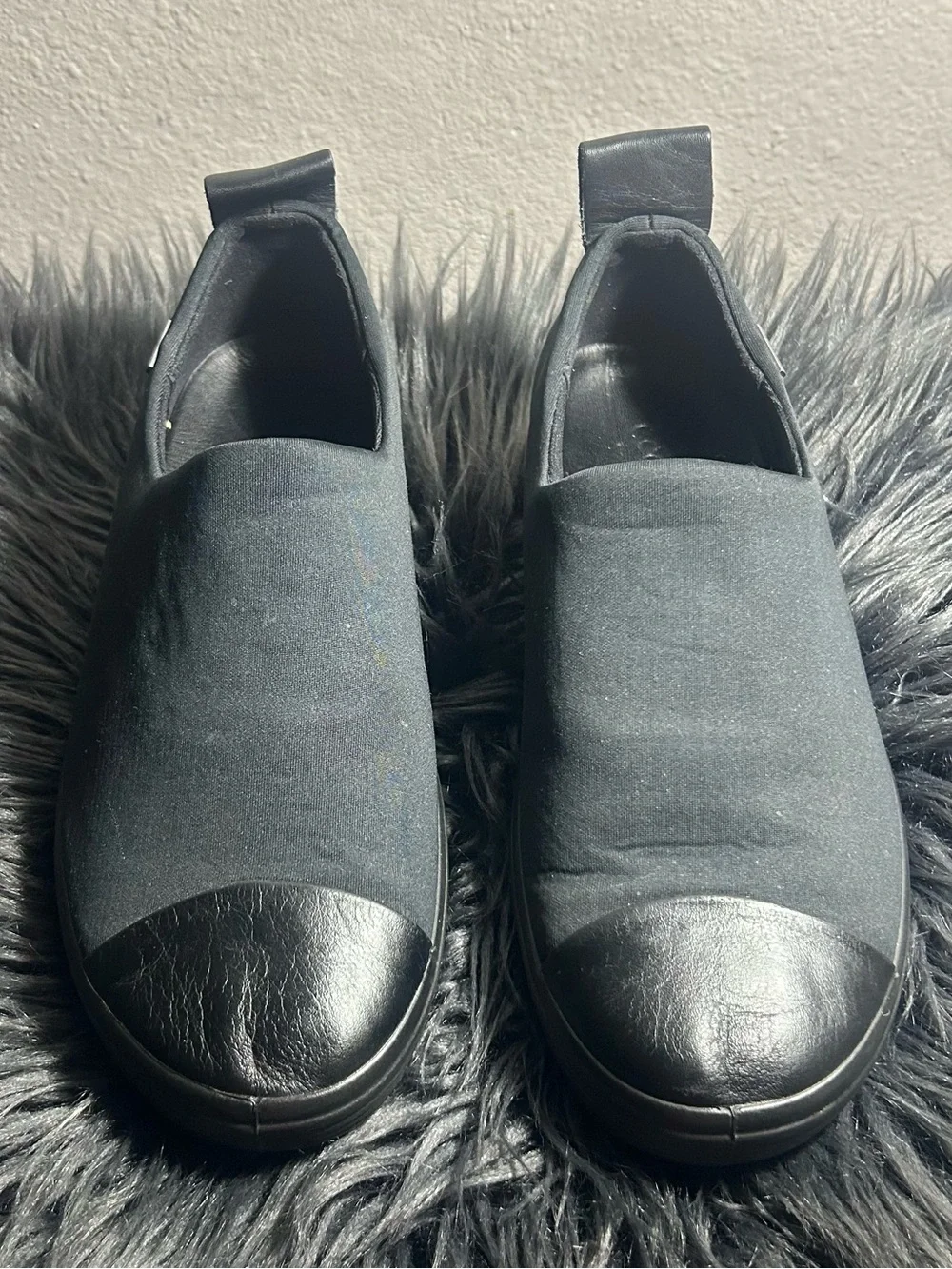 ECCO Womens Soft 7 GTX Gore Tex Slip On Walking Casual Shoes Black Gray Size 38
